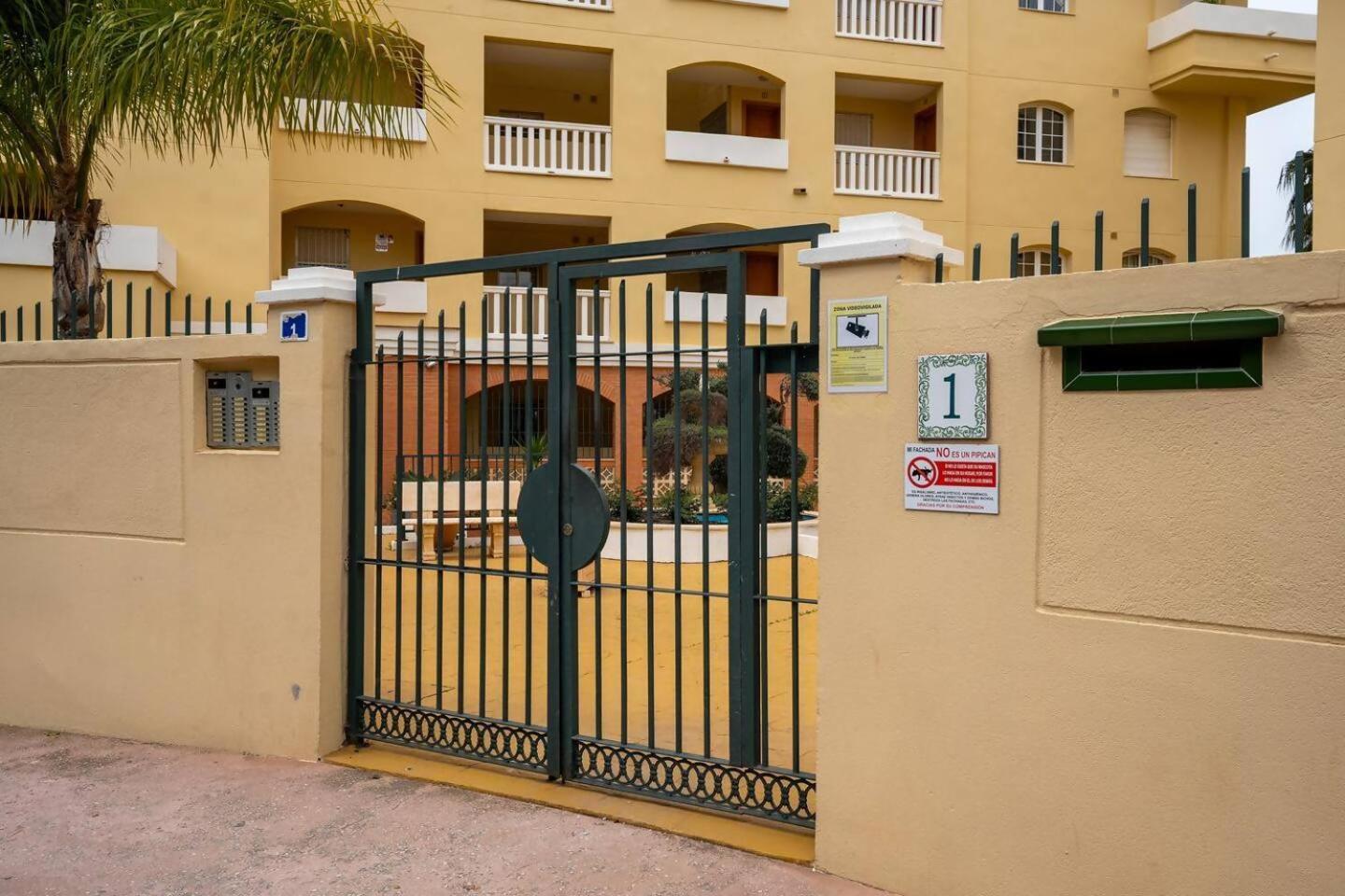 Espacioso En Mijas Con Parking Privado Sitio de Calahonda