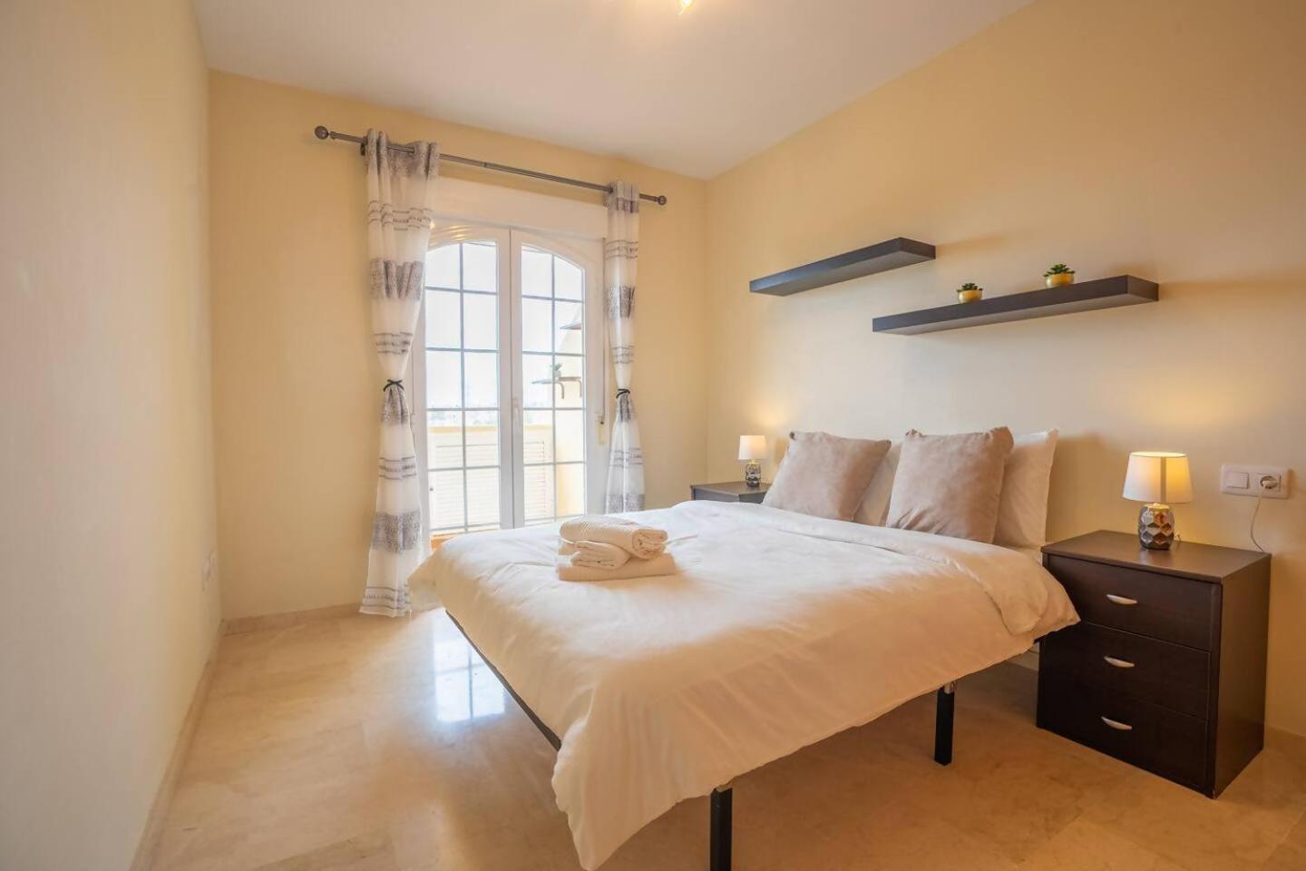 Espacioso En Mijas Con Parking Privado Apartment *
